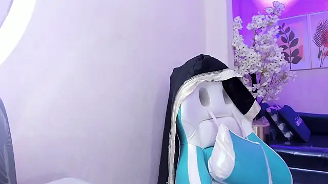 Theia moon online show from 10-11-25, 01:23