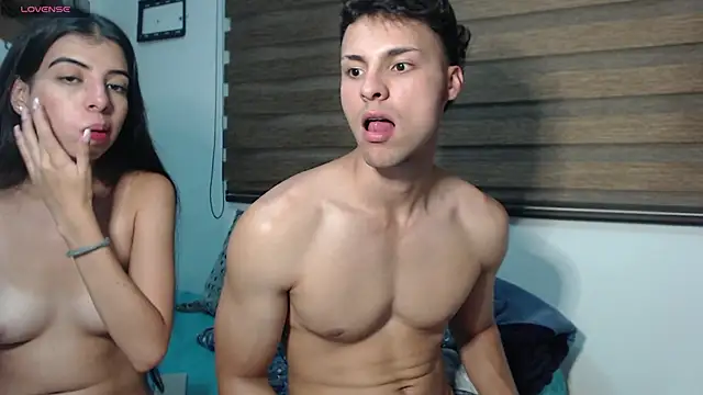 Snapshot of AshleyandTyler chatting on 02-24-25, 11:52 AshleyandTyler online show from 02-24-25, 11:52