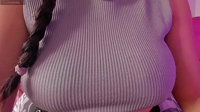 Snapshot of Venus_Blackk chatting on 02-25-26, 06:41 Venus Blackk online show from 02-25-26, 06:41