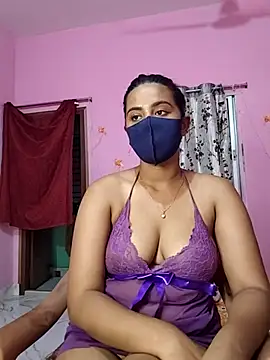 Snapshot of lovely-tanu chatting on 09-13-25, 01:11 lovely-tanu online show from 09-13-25, 01:11
