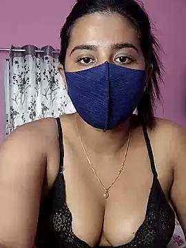 Snapshot of lovely-tanu chatting on 01-28-25, 10:45 lovely-tanu online show from 01-28-25, 10:45
