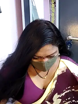 RomeoJuliet345 online show from 03-24-26, 05:07