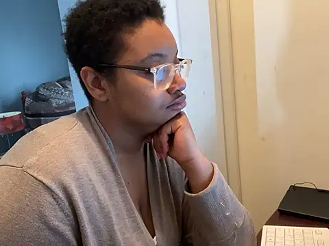 Makemymoney27 online show from 02-15-25, 05:50