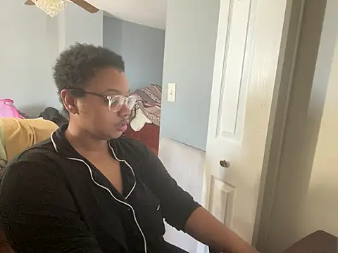 Makemymoney27 online show from 02-20-25, 03:41