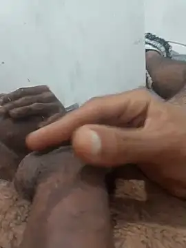 Leleko1997 online show from 10-21-25, 05:07