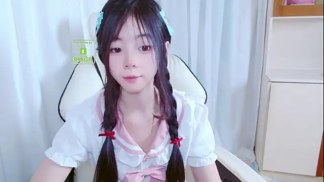 Snapshot of xiyao1314 chatting on 10-16-25, 01:36 xiyao1314 online show from 10-16-25, 01:36