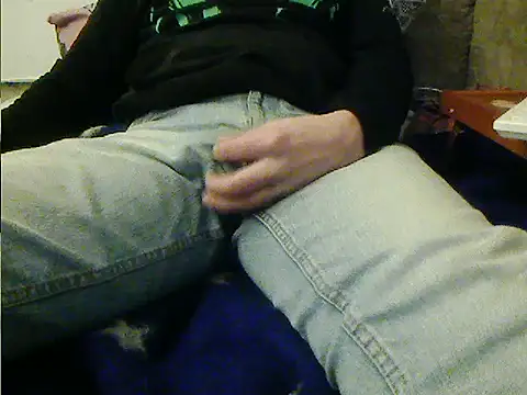 Snapshot of Adi1985gda chatting on 12-20-25, 09:34 Adi1985gda online show from 12-20-25, 09:34