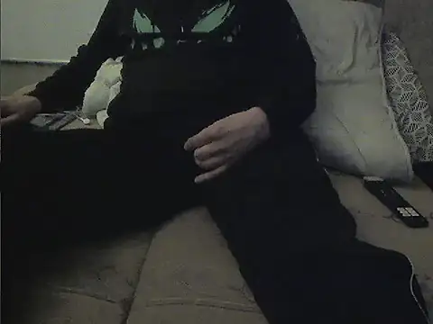 Snapshot of Adi1985gda chatting on 11-15-25, 11:47 Adi1985gda online show from 11-15-25, 11:47