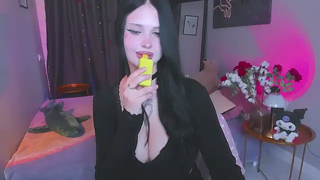 Snapshot of Barbara_xKiss chatting on 06-29-26, 06:09 Barbara xKiss online show from 06-29-26, 06:09
