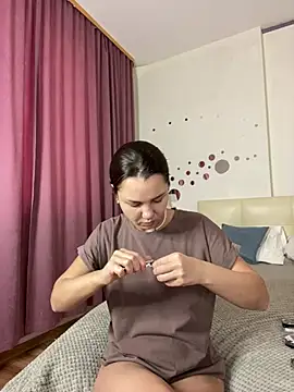 MiraMiss online show from 03-19-25, 04:25
