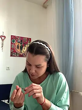 MiraMiss online show from 03-04-26, 10:34