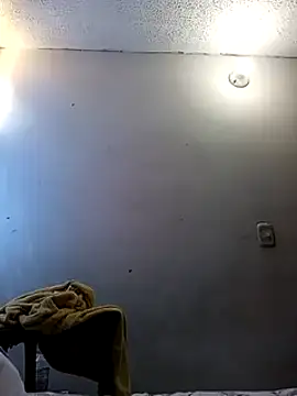 Queenjenn   online show from 02-05-25, 03:52