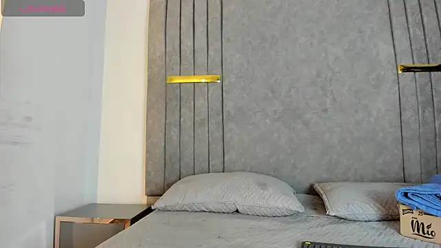 shopia anderson  online show from 12-02-24, 01:19