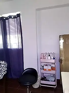 Alison fitness online show from 02-13-26, 01:55