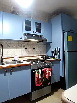 Alison fitness online show from 02-28-26, 02:33