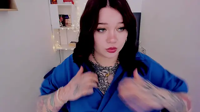 MoonLghte online show from 03-09-25, 11:36