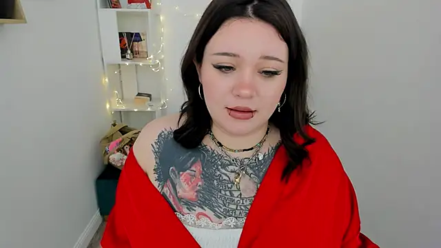 MoonLghte online show from 02-28-25, 07:46