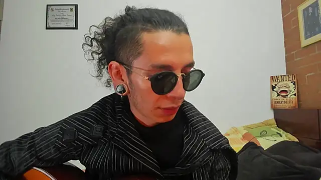 Snapshot of Mugiwara666 chatting on 02-17-25, 06:50 Mugiwara666 online show from 02-17-25, 06:50
