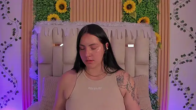 jenifer  power10 online show from 11-20-25, 08:42