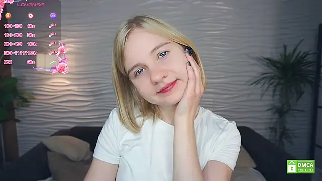 OdelinaFicken online show from 11-17-25, 04:49