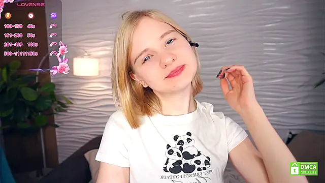 OdelinaFicken online show from 11-29-25, 04:12