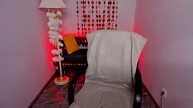 Angelina Clarks online show from 03-12-25, 04:24