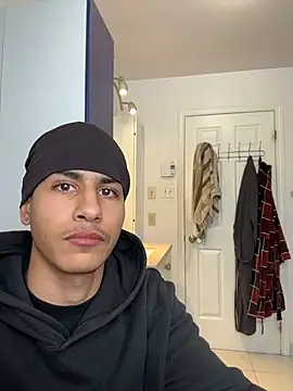 johnycash21 online show from 12-14-25, 02:00