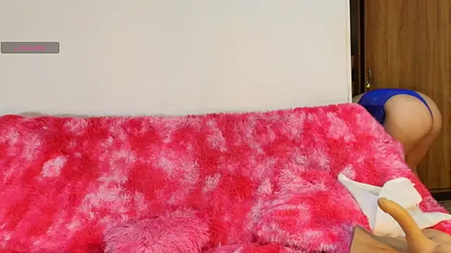 sweet kitty0110 online show from 02-04-25, 10:55