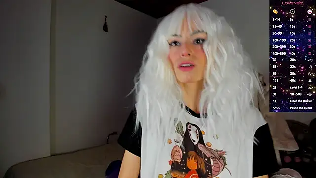 aiko mori online show from 09-18-25, 05:16