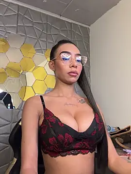 Tiffanny online show from 03-08-25, 12:30