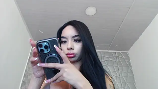 Tiffanny online show from 10-24-25, 02:21