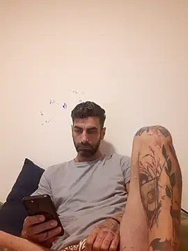 Italian69am online show from 11-04-25, 07:23