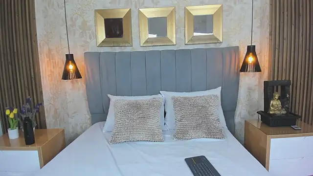 MeganCruzGB online show from 09-15-25, 12:16