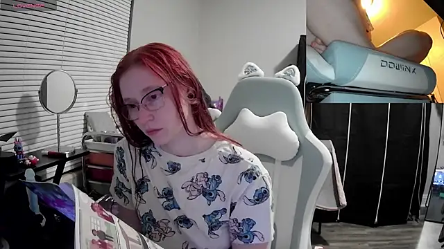 LilyFoxxx online show from 02-03-25, 02:47