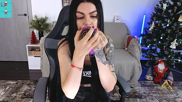 Tiffany lab online show from 01-07-26, 09:47