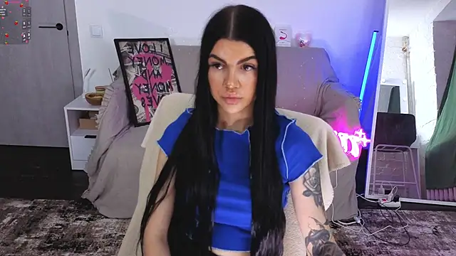 Tiffany lab online show from 11-12-25, 10:19