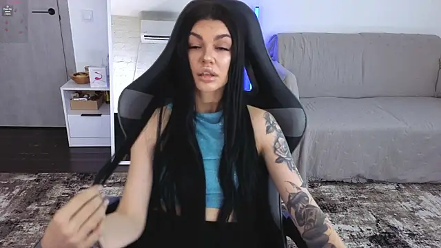 Tiffany lab online show from 03-10-26, 12:20