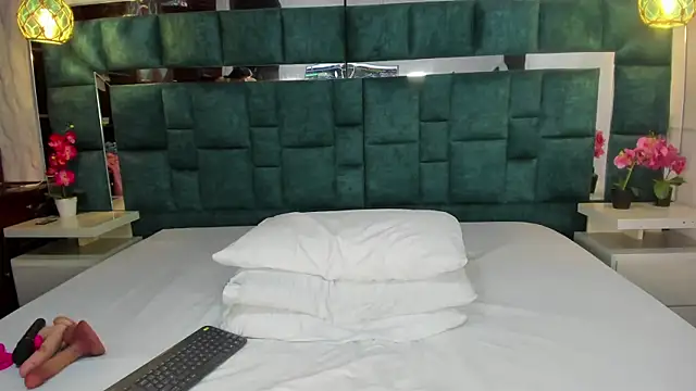 valtira nova online show from 10-04-25, 07:15