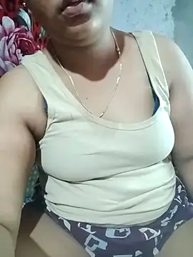Snapshot of Super-Couple chatting on 05-17-26, 04:45 Super-Couple online show from 05-17-26, 04:45