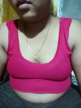 Snapshot of Super-Couple chatting on 05-13-26, 04:03 Super-Couple online show from 05-13-26, 04:03
