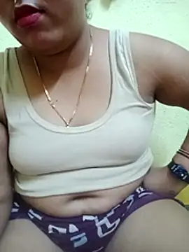 Snapshot of Super-Couple chatting on 05-30-26, 04:12 Super-Couple online show from 05-30-26, 04:12