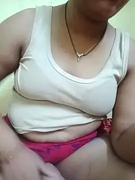 Super-Couple online show from 06-20-26, 03:17