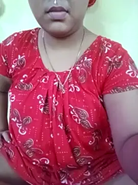 Snapshot of Super-Couple chatting on 06-13-26, 04:43 Super-Couple online show from 06-13-26, 04:43