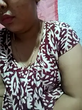 Super-Couple online show from 12-18-25, 04:33