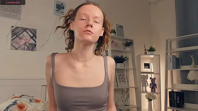 ZaraBluitt online show from 10-26-25, 07:31