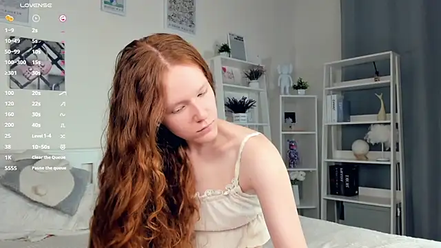 ZaraBluitt online show from 09-24-25, 07:37