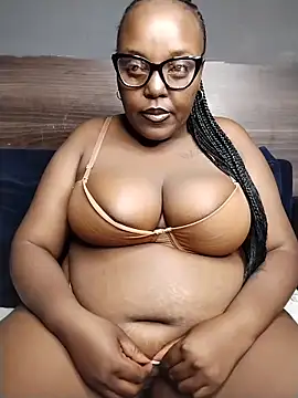 CHERRYYUMMY online show from 04-14-26, 06:35