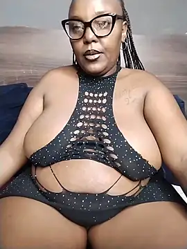 CHERRYYUMMY online show from 03-11-26, 03:28