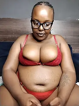 Snapshot of CHERRYYUMMY chatting on 04-17-26, 11:18 CHERRYYUMMY online show from 04-17-26, 11:18