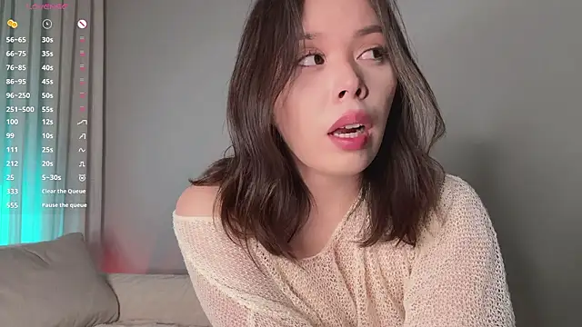 Snapshot of Mellovely chatting on 02-15-26, 02:05 Mellovely online show from 02-15-26, 02:05